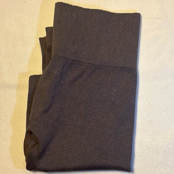 Brown GYMSHARK Leggings with Logo - Picture 2 of 6